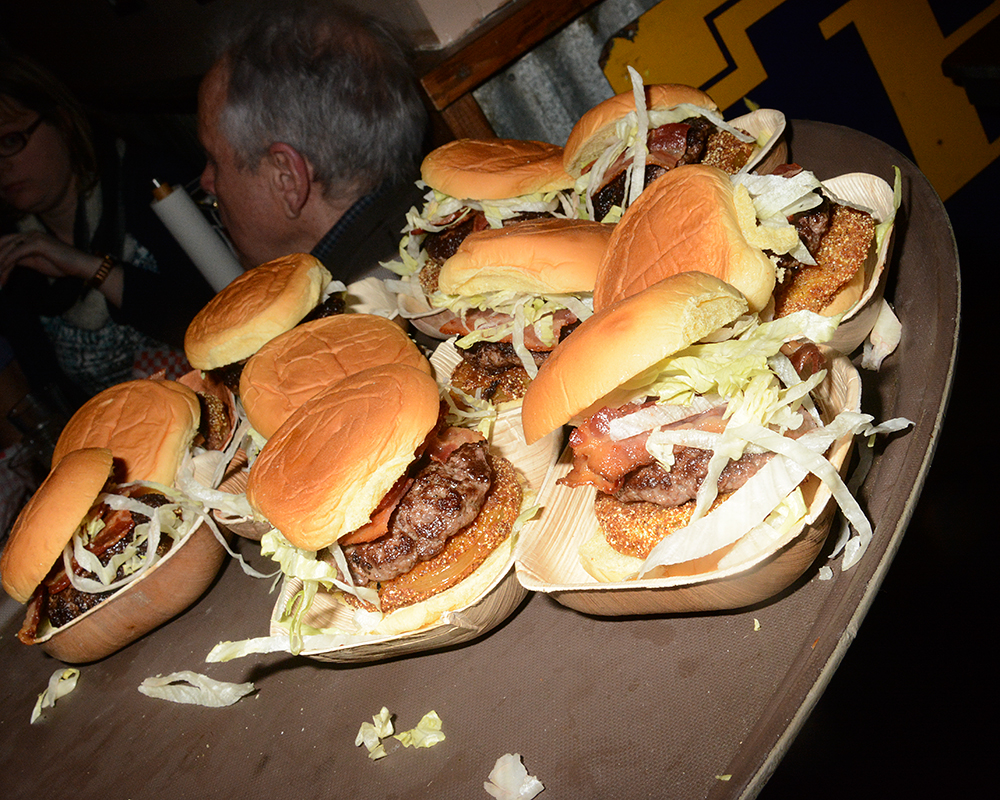 Brother-Jimmys-Kentucky-Derby-NYC-Burger-Week- (19)