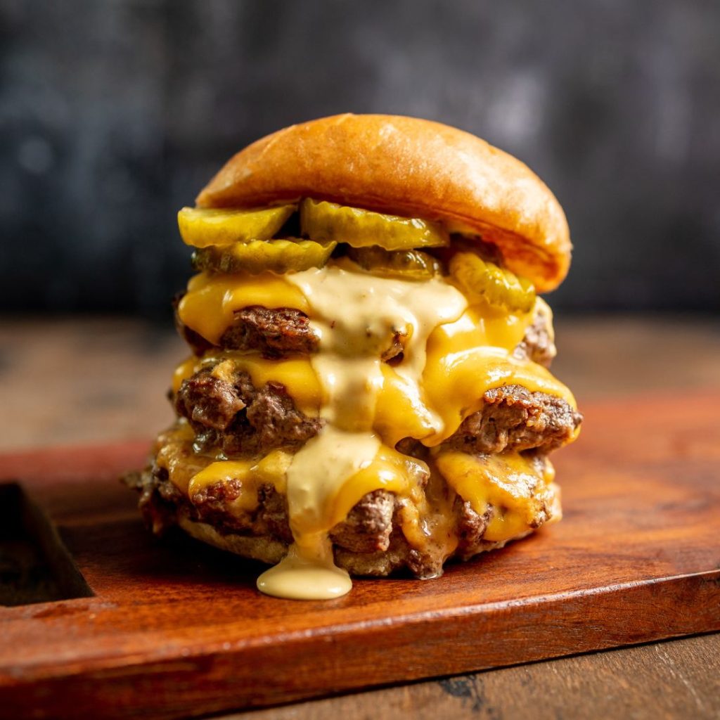 what is a smashburger?