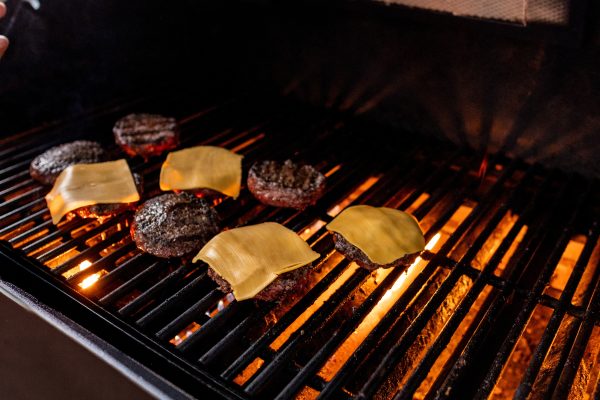 12 Grilling Tips for Seriously Flavorful Burgers